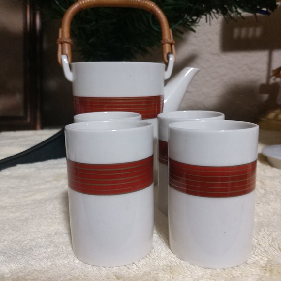 Japanese Porcelain Tea Pot + 4 Cup Set Bamboo Reeded Handle Rare Vintage - Picture 11 of 12